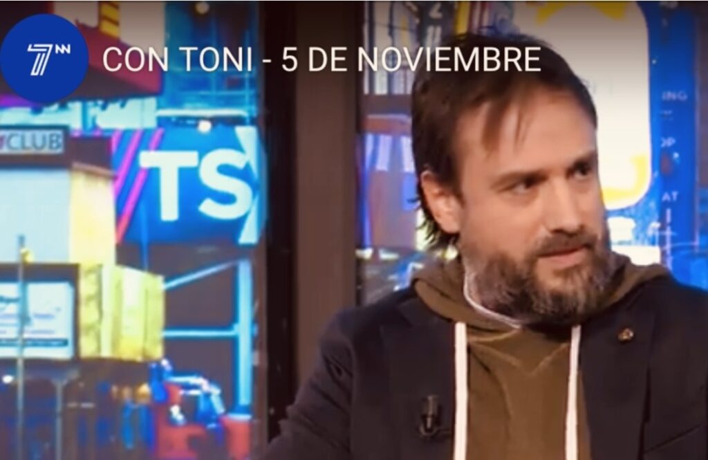 Imágen del programa "Con Toni"