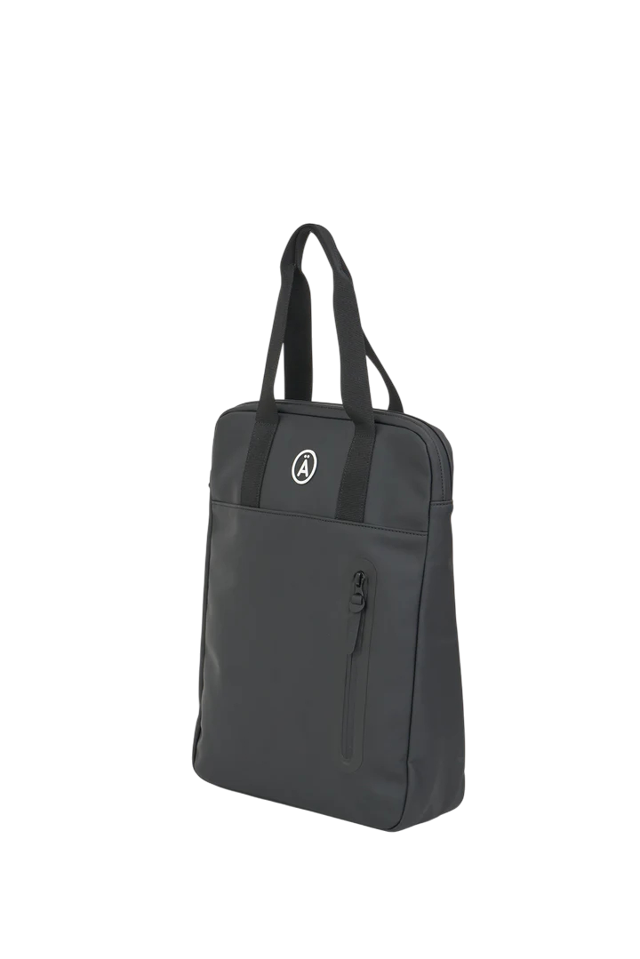 1702931 T1046-Bubutsa-Black-Fw25-02