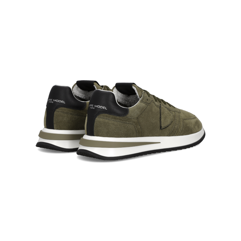 1702949 TYLU__DB02_3